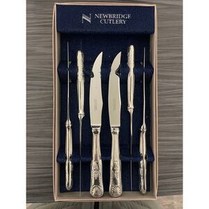 Newbridge Cutlery Elegant Silver-Plated Carving Set with Ornate Handles‎